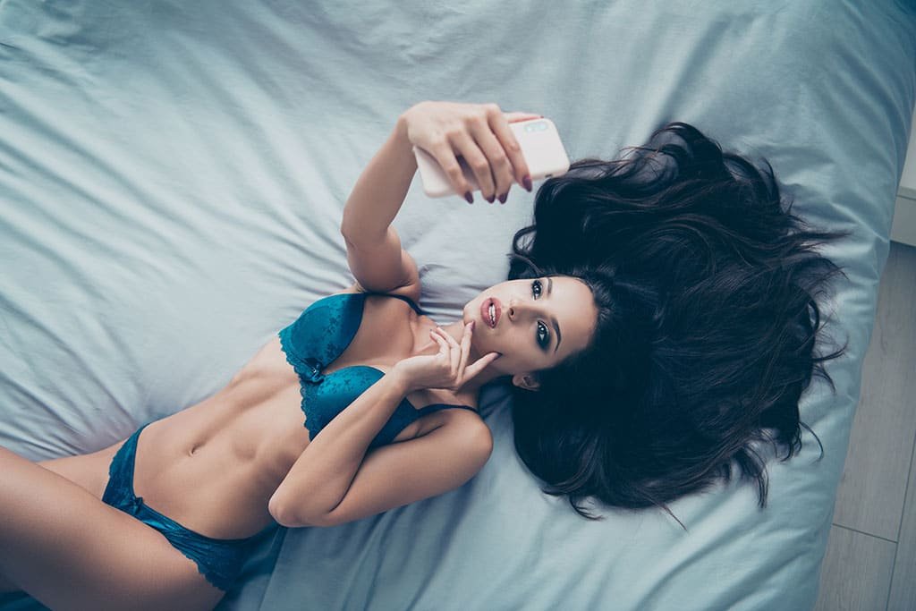 So gelangst du Sicher an WhatsApp Sex Nummern